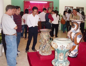 Trưng bày hơn 200 hiện vật gốm 
Việt Nam qua các thời kỳ