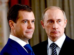 Nga: Uy tín của “Bộ đôi Putin-Medvedev” tăng vào cuối năm 2011