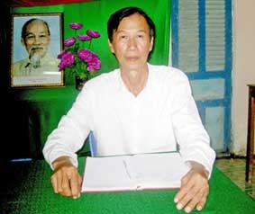 Người đảng viên gương mẫu, tận tụy
