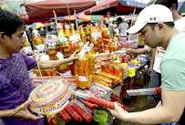 Tai nạn do đốt pháo 
tại Philippines, Ý và Đan Mạch