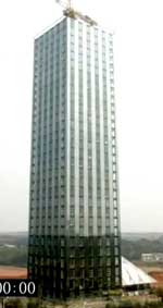 Xây khách sạn 30 tầng trong 15 ngày