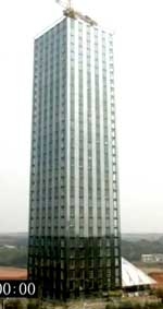 Xây khách sạn 30 tầng trong 15 ngày