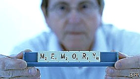 Từ tuổi 45, chức năng não bộ 
bắt đầu suy giảm