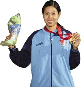 “Cô gái vàng” xứ muối