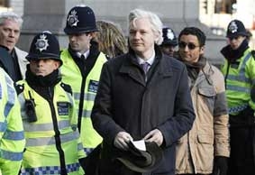 Julian Assange chống án dẫn độ 
tại Tòa án Tối cao Anh