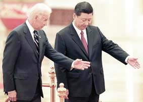 Trung - Mỹ san lấp "thâm hụt lòng tin"