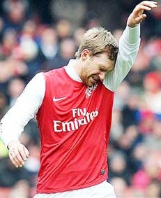 Sân San Siro nóng bỏng