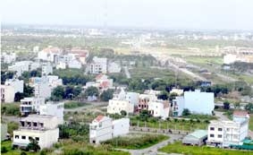 Địa ốc giá rẻ "bèo", thị trường vẫn đìu hiu (!)