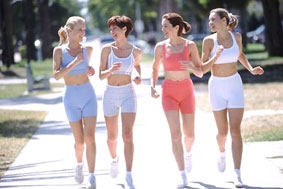 Duy trì thể trọng và chế độ 
tập luyện giúp bảo vệ tim