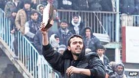 Giới chức quân sự Mỹ xin lỗi vụ đốt kinh Koran