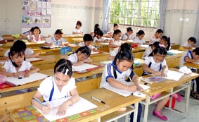 147 học sinh tham gia Hội thi 
Vẽ tranh cấp tiểu học