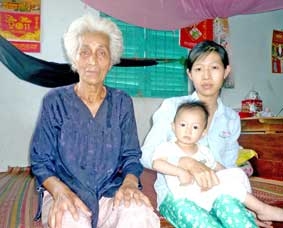 Bà Hai bệnh ung thư, mong được giúp đỡ !