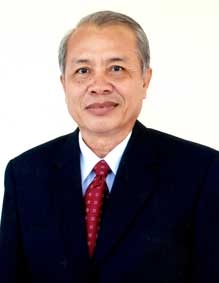 Gắn các phong trào thi đua yêu nước với đẩy mạnh việc học tập và làm theo tấm gương đạo đức Hồ Chí Minh