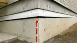 Chống động đất bằng
hệ thống túi khí khổng lồ