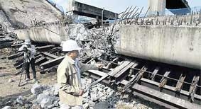 Trung Quốc: 
Đường xe lửa cao tốc chưa sử dụng đã sập