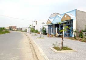 Nhà, đất giá rẻ khởi sắc