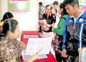 "Rộng cửa" cho thí sinh