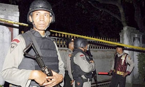 Cảnh sát tiêu diệt 5 nghi can khủng bố trên đảo Bali