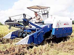 Từng bước đáp ứng nhu cầu cơ giới hóa