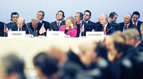 Hoài nghi quanh "Những người bạn của Syrie"