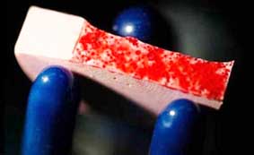 “Da” nhân tạo có thể chảy máu
và tự chữa lành vết thương