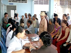 Mối liên quan giữa muối ăn và tăng huyết áp