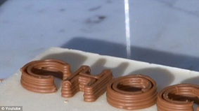 Máy in sô-cô-la 3D