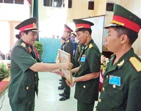 Phấn đấu mỗi cơ sở Đoàn thực hiện
một công trình thanh niên