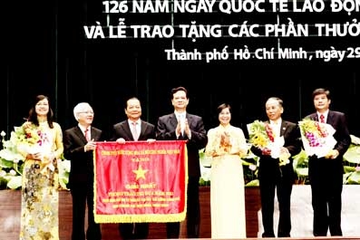 Kỷ niệm trọng thể  37 năm Ngày giải phóng hoàn toàn miền Nam, thống nhất đất nước
