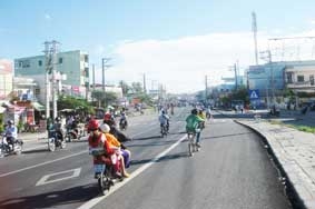 Niềm vui trên đất An Bình