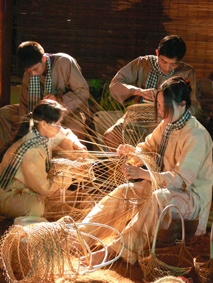 Vực dậy ngày dừa: Cách nào?