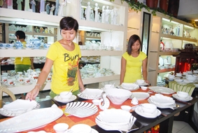 Các sản phẩm gốm sứ Minh Long 1 đang khẳng định đẳng cấp mạnh trên thị trường trong và ngoài nước.