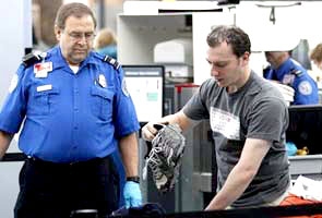 Kẻ "đánh bom quần lót" là điệp viên hai mang