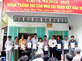 Tăng cường công tác giám sát, 
nâng cao chất lượng nhà đại đoàn kết