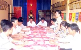 Tập trung lãnh đạo triển khai, thực hiện Nghị quyết Trung ương 4, xây dựng Đảng bộ trong sạch vững mạnh