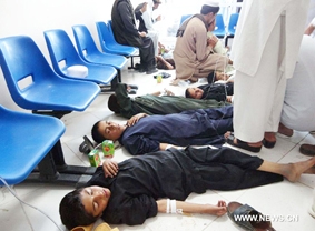 250 học sinh nhập viện vì trúng độc