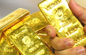 Thị trường vàng lại "làm xiếc"?