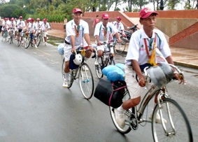 Chuyến hành trình xuyên Đông Dương của những người cao tuổi