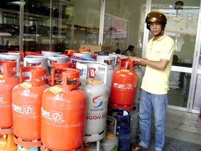 Giá giảm, sức tiêu thụ dần hồi phục