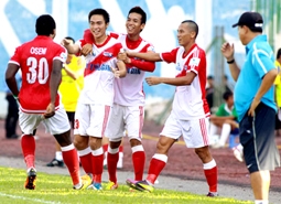 "Anh em" quyết đấu