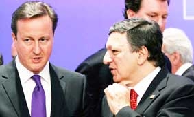 Cameron “cảnh báo” cử tri Hy Lạp