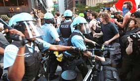 NATO khởi động hệ thống phòng thủ tên lửa tại châu Âu