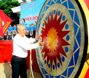 Ra quân Chiến dịch Thanh niên
tình nguyện hè năm 2012