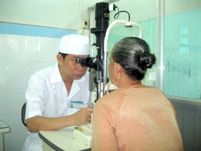 Phát hiện và điều trị sớm để khỏi mù lòa