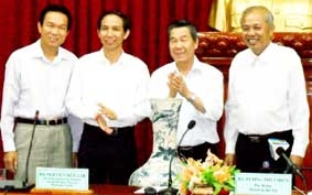 Tăng cường hợp tác để thúc đẩy hai thành phố cùng phát triển nhanh, bền vững