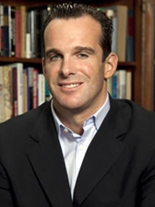 Rút tên khỏi danh sách đề cử vì bê bối “quan hệ ngoài luồng”