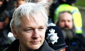 Nhà sáng lập trang Wikileaks muốn sang Ecuador tị nạn