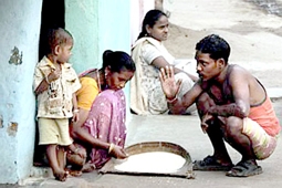 Ấn Độ triển khai ngân hàng thực phẩm cho người nghèo