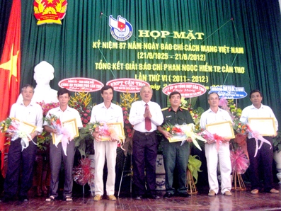 Nhiều hoạt động kỷ niệm 87 năm ngày Báo chí Cách mạng  Việt Nam