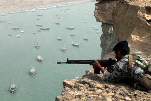 Tehran tính tới luật phong tỏa Eo biển Hormuz